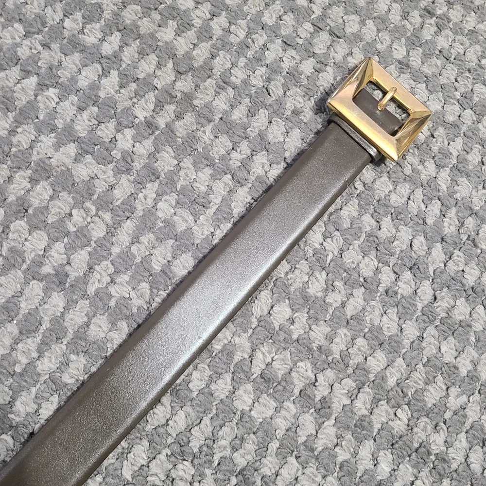 111 State‎ Brown Leather Belt with Gold Toned Buckle 32 Italy